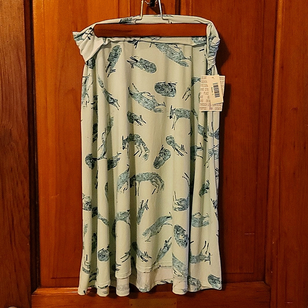Cute fox Azure skirt NWT